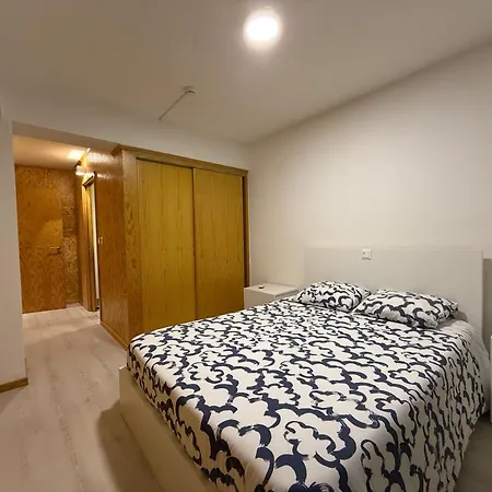 Encanto- 7 Bedrooms * بورتو