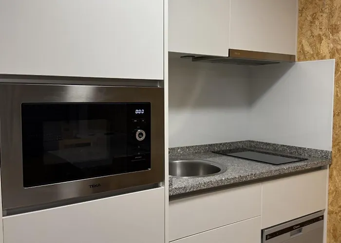 Encanto- 7 Bedrooms *