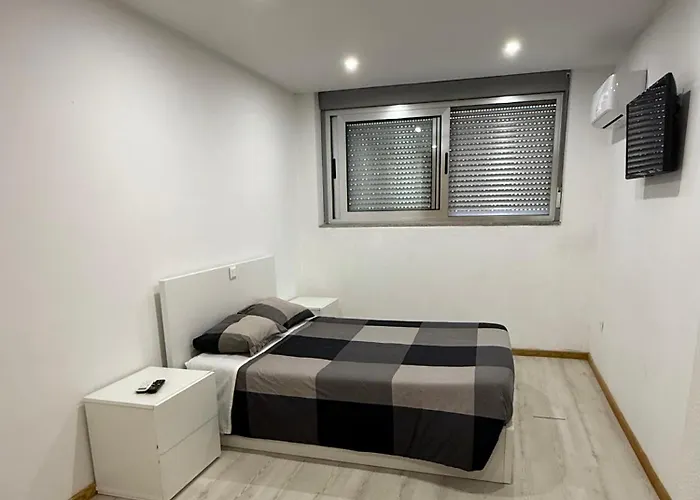 Encanto- 7 Bedrooms Oporto