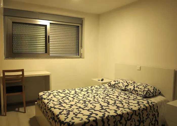 Encanto- 7 Bedrooms * Oporto