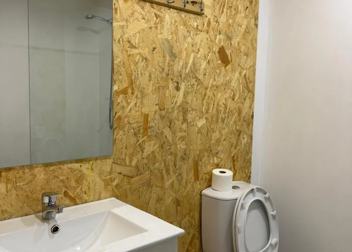 Encanto- 7 Bedrooms *