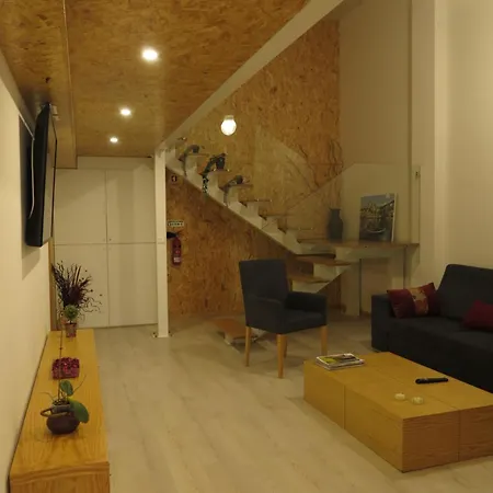 Hébergement de vacances Encanto- 7 Bedrooms *