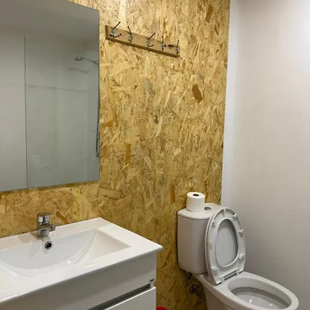 Encanto- 7 Bedrooms *